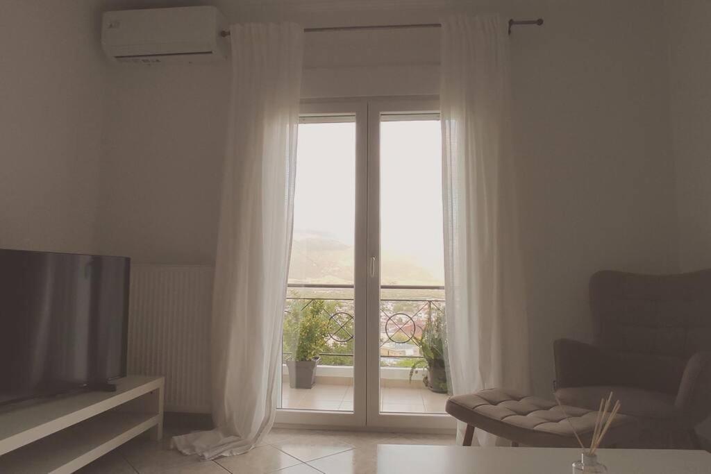 Διαμέρισμα Ιδανικό Για Εξορμήσεις Apartman Eleúsza Kültér fotó