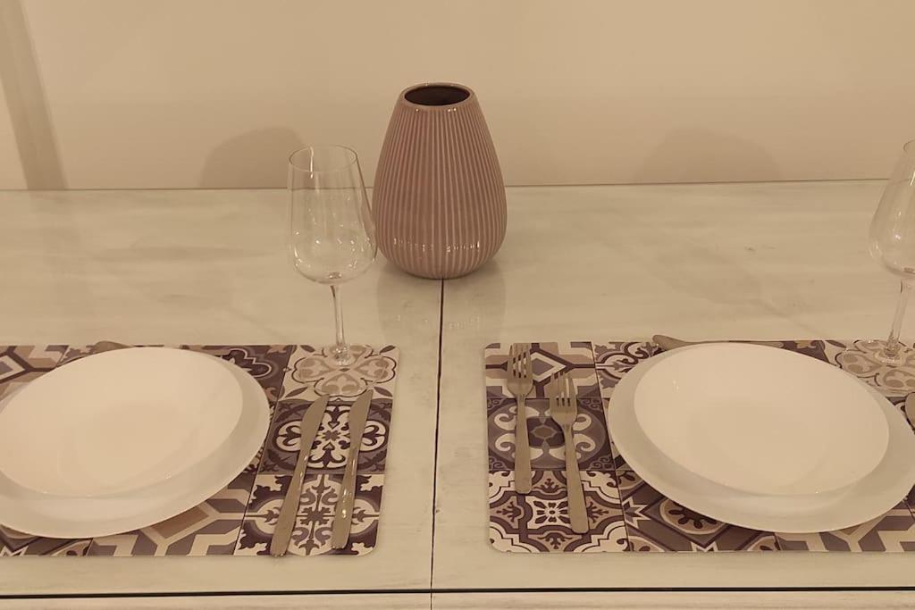Διαμέρισμα Ιδανικό Για Εξορμήσεις Apartman Eleúsza Kültér fotó
